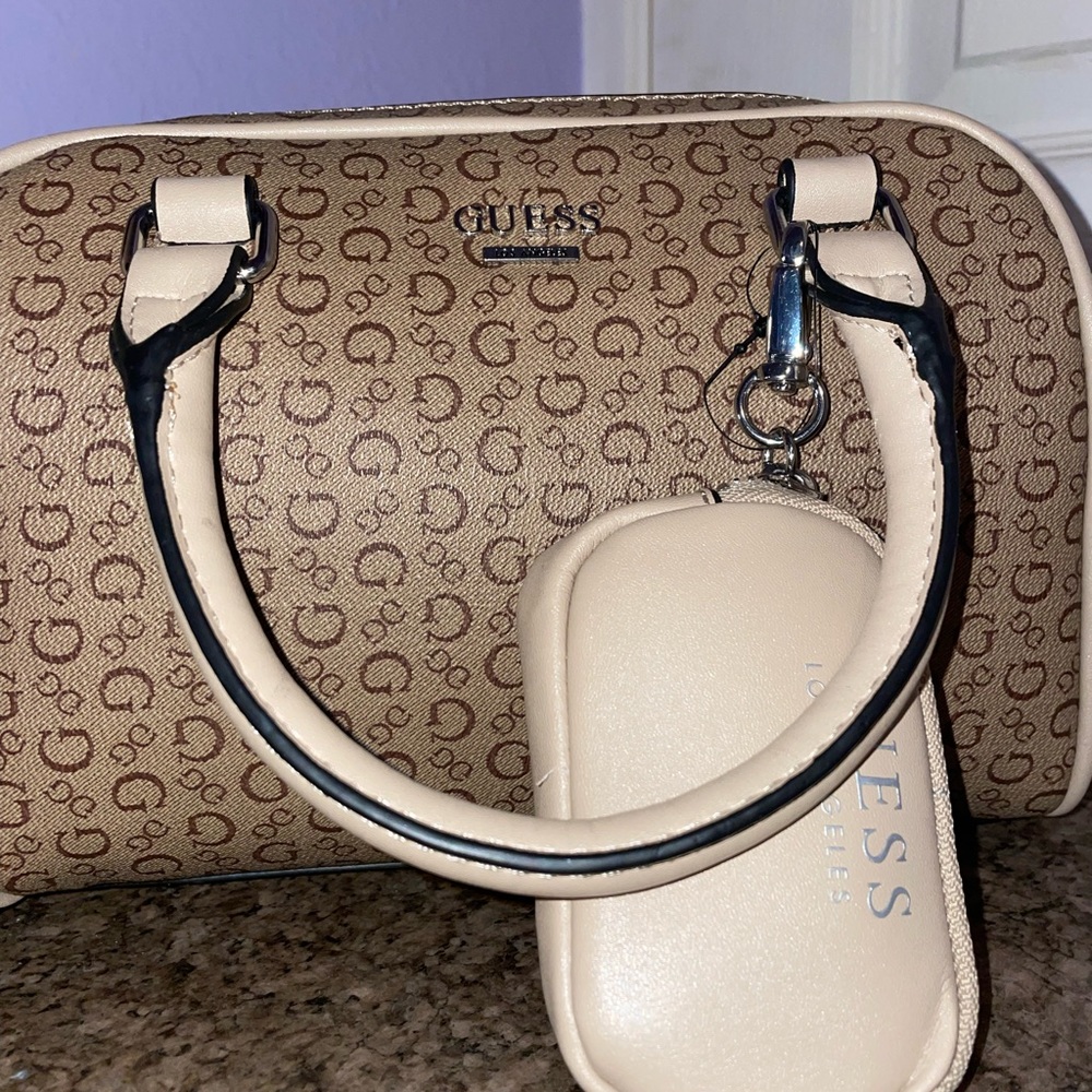Guess Hand Bag